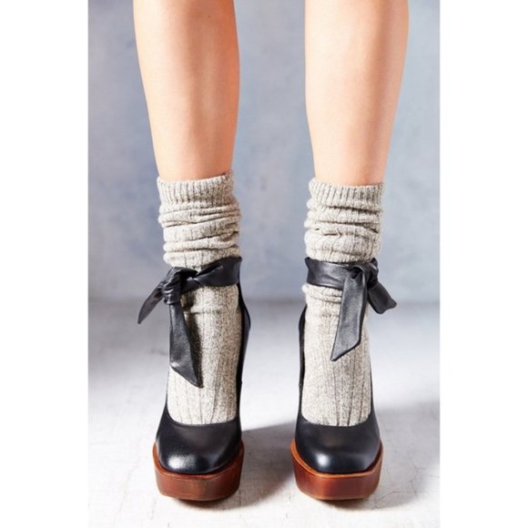 Kimchi Blue Sophie Ankle Tie Wedge - Picture 2 of 14